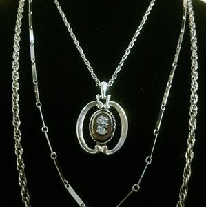 Vintage HMS Madeira Creations Cameo necklace